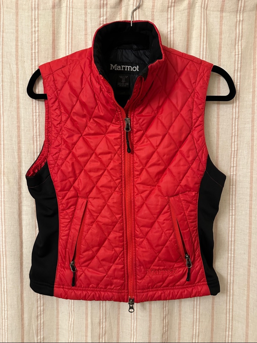 Marmot Red Quilted Vest with Black Side Panels